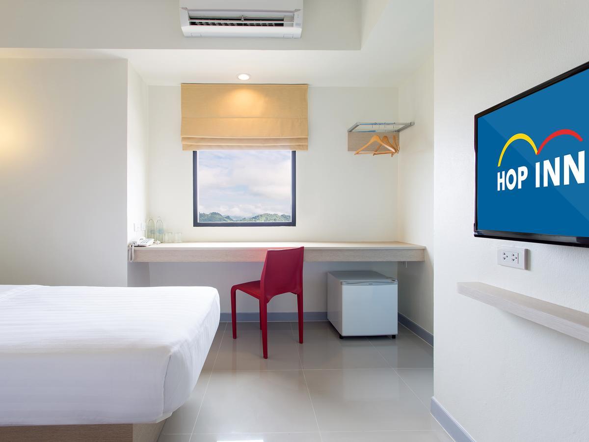 Hop Inn Nakhon Szavan Kültér fotó