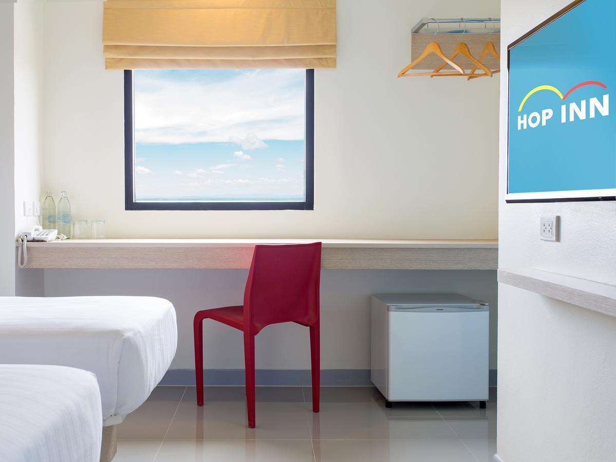 Hop Inn Nakhon Szavan Kültér fotó