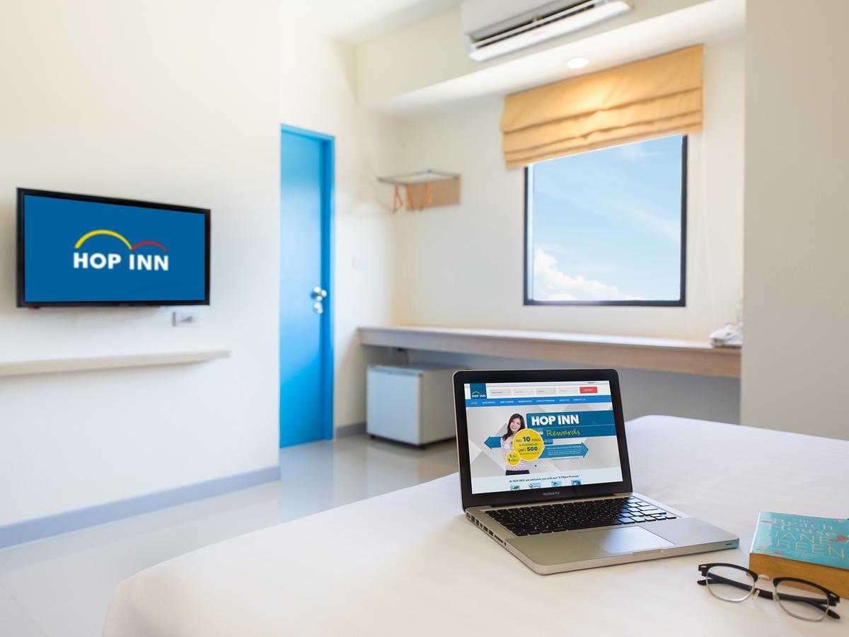 Hop Inn Nakhon Szavan Kültér fotó