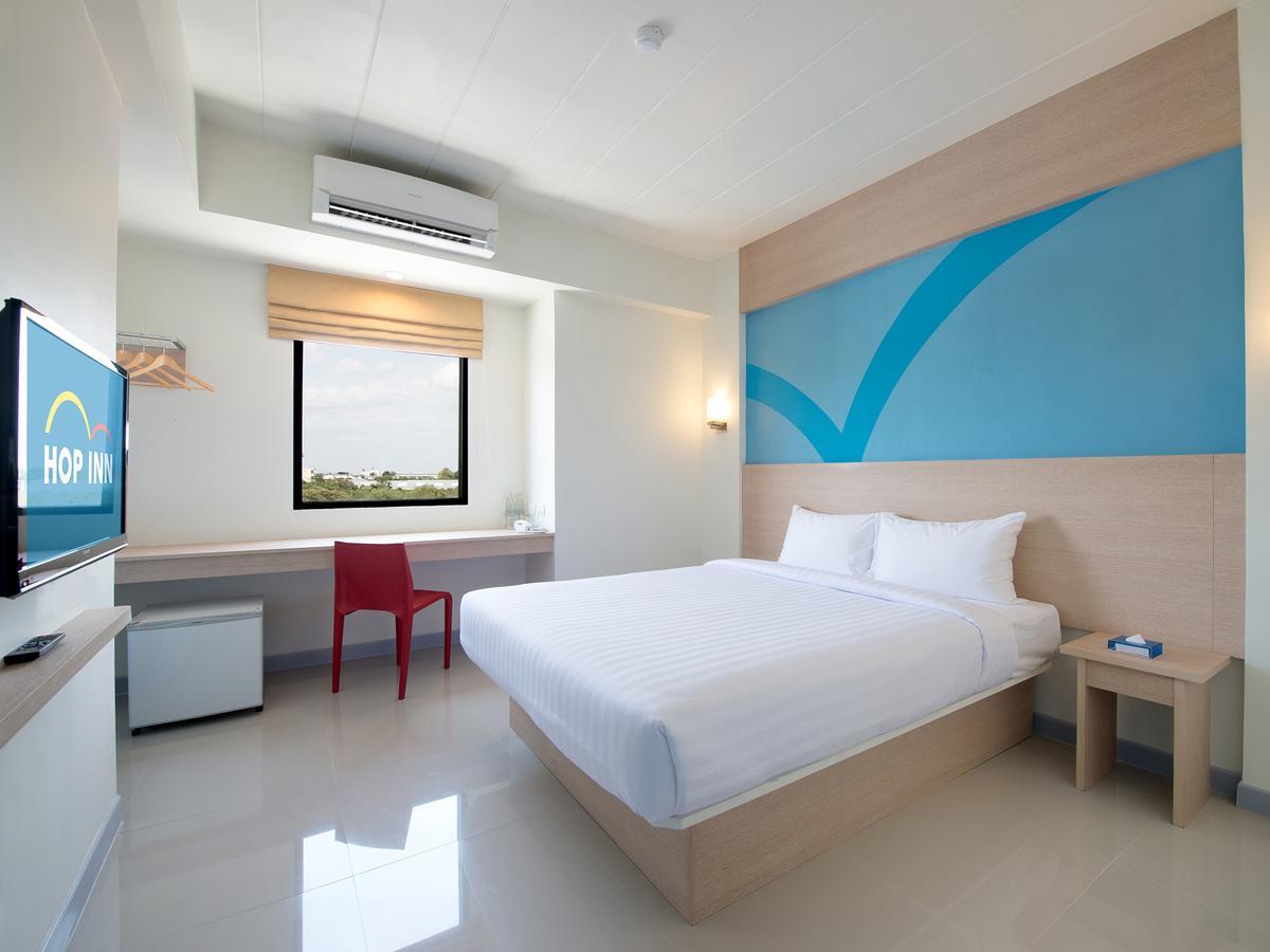 Hop Inn Nakhon Szavan Kültér fotó